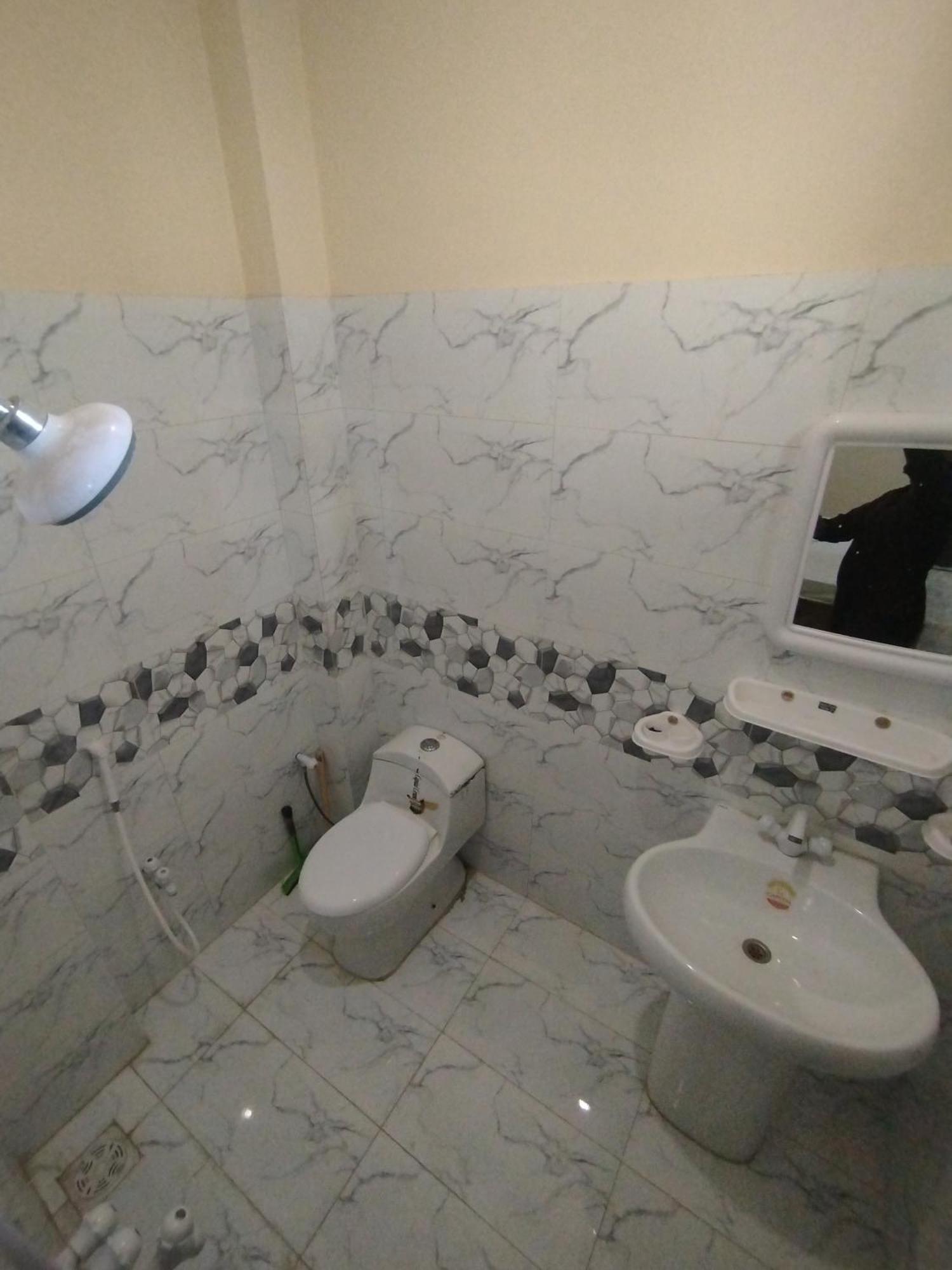 Hotel Crown Plaza, Near Karachi Airport, Darul Sehat Hospital, Dow, Agha Khan And Liaqat Hospital Extérieur photo
