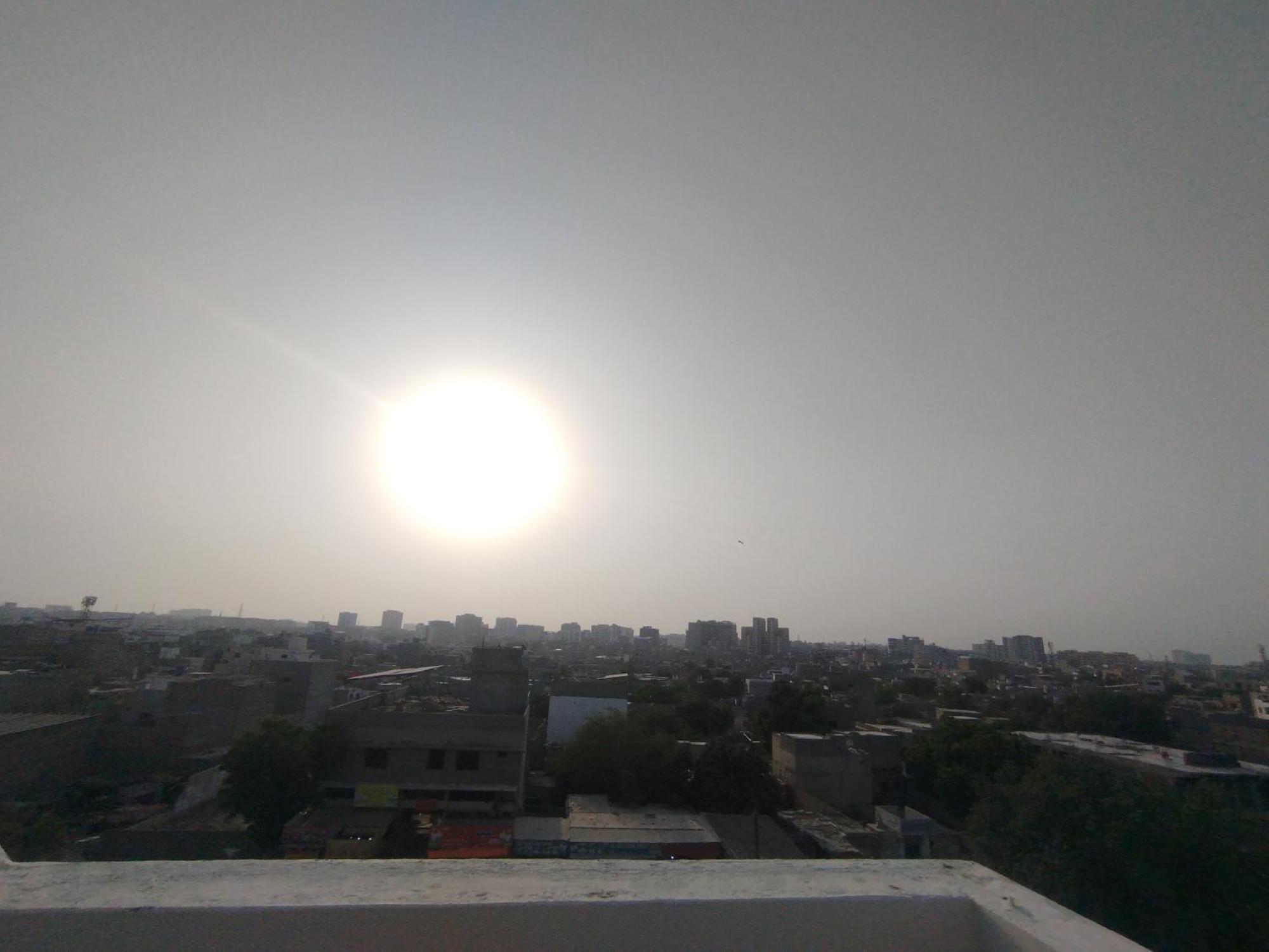 Hotel Crown Plaza, Near Karachi Airport, Darul Sehat Hospital, Dow, Agha Khan And Liaqat Hospital Extérieur photo
